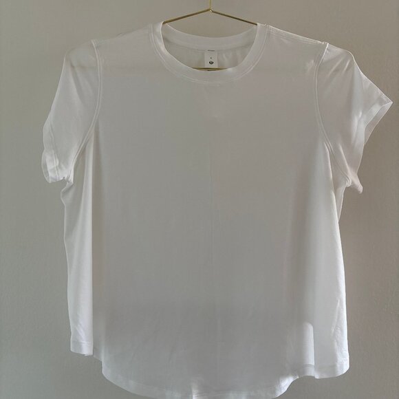 Lightweight Training Short-Sleeve Shirt - Picture 4 of 5